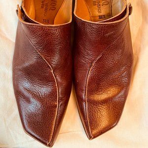 CYDWOQ Moccasins (Burnt Sienna)